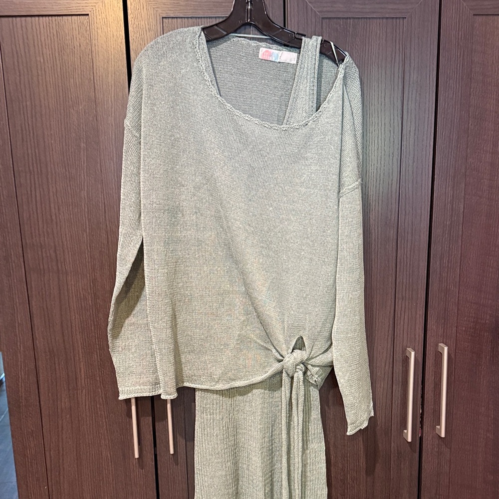 NWOT M FREE PEOPKE BEACH 2 piece set